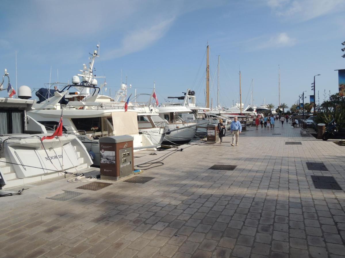 Luxury Family 2Br - Prime Location, Walk To Beach & Shopping, Sunny Balcony - Totolulu Cannes Hoche Exterior photo