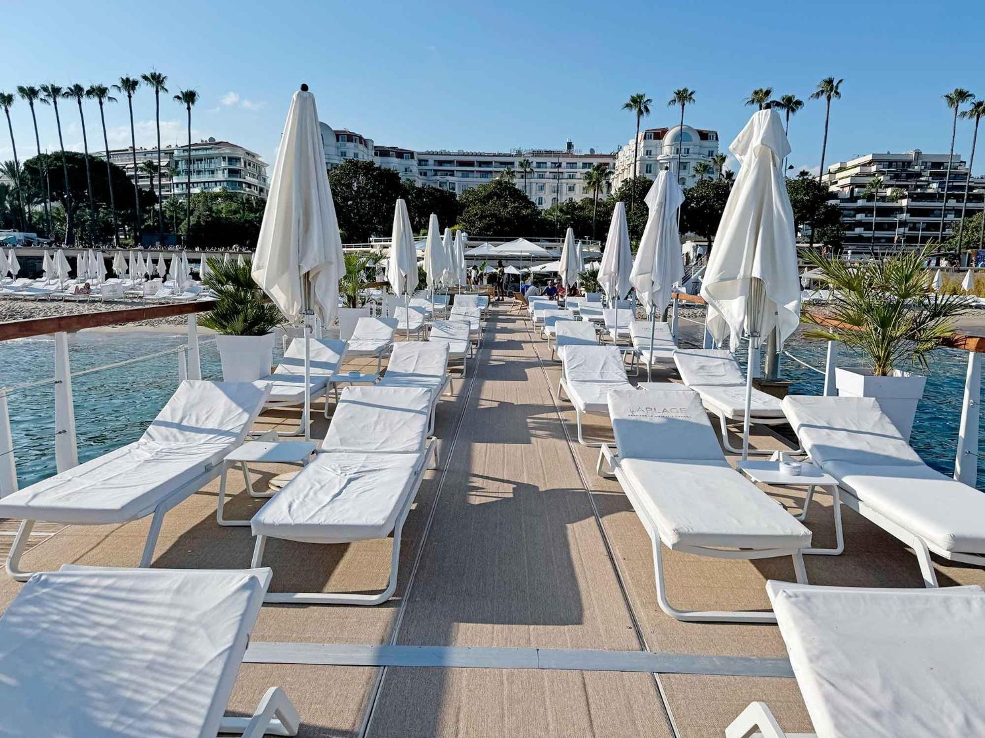 Luxury Family 2Br - Prime Location, Walk To Beach & Shopping, Sunny Balcony - Totolulu Cannes Hoche Exterior photo